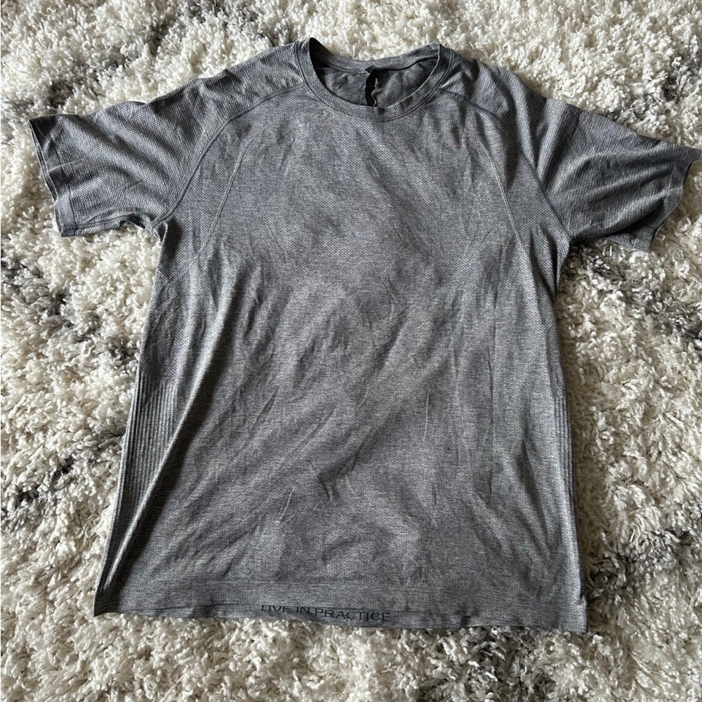 Lululemon Metal Vent Tech Short Sleeve Grey